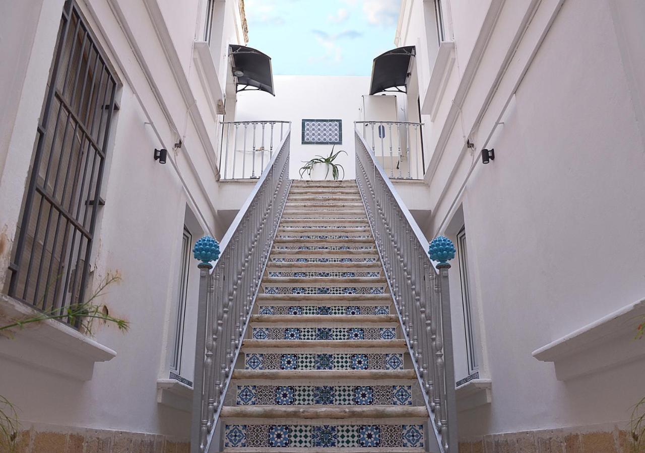 The Court Suites & Spa Taranto Exterior photo