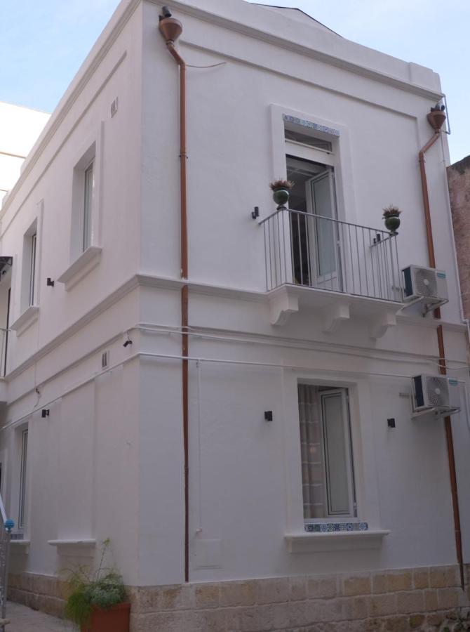 The Court Suites & Spa Taranto Exterior photo